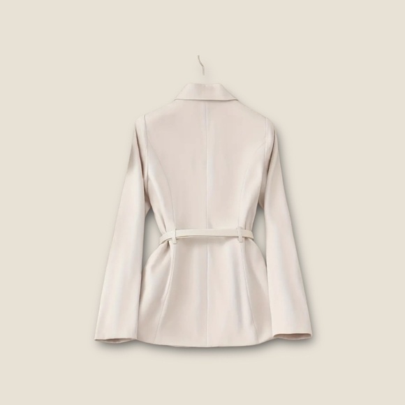 Elegant Button Front Blazer Long Sleeve Slim Fit Blazer - Picture 4 of 5